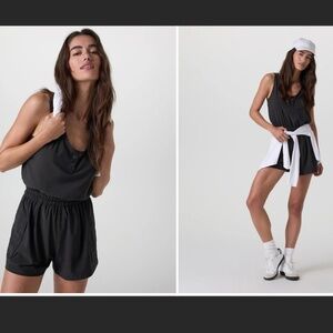 Vuori Villa Utility Romper in Medium NWT Black